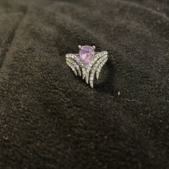 Ring - Picture 5 of 5